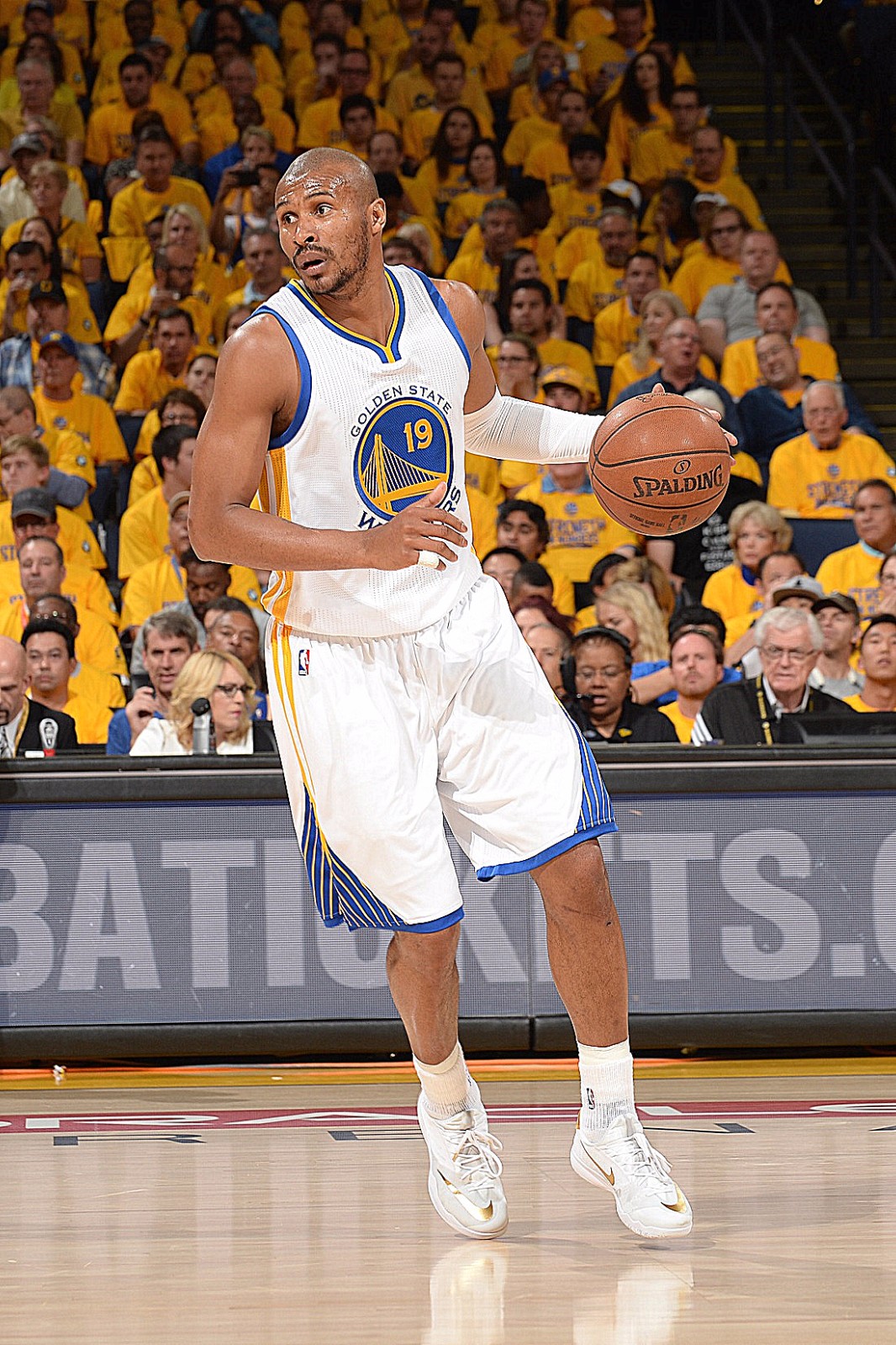 让他在短短 让他在短短