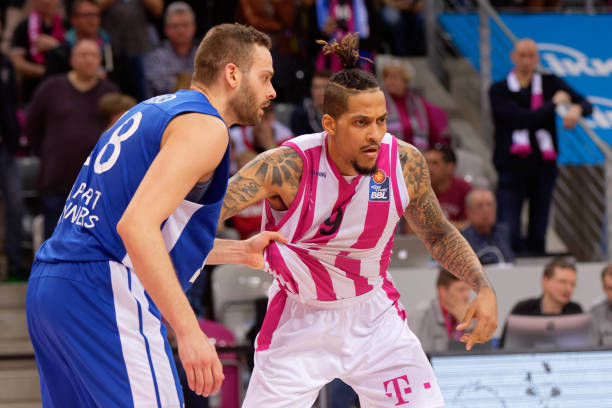 他的技术都 他的技术都