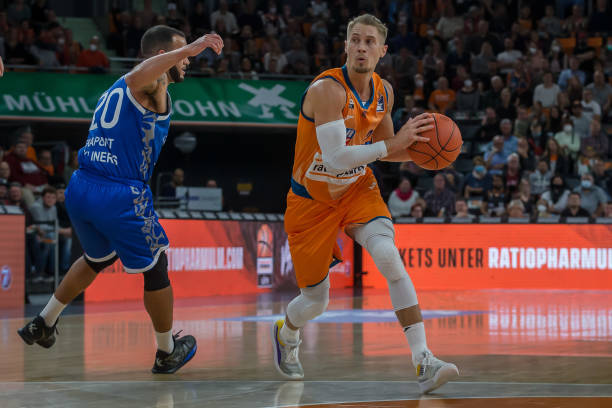 间的相对接 间的相对接