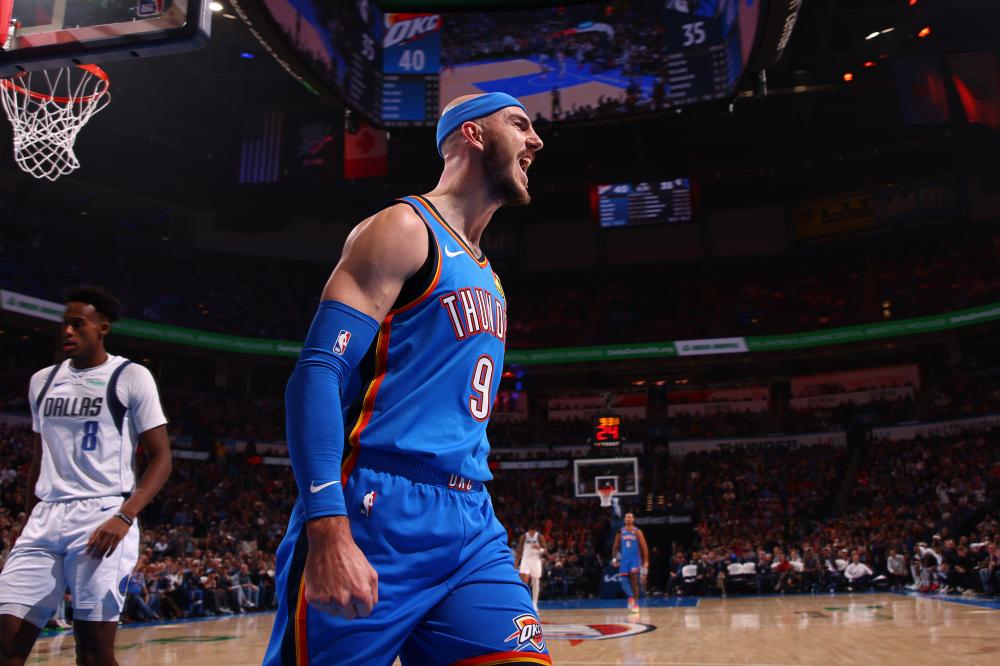 挺身而出 挺身而出