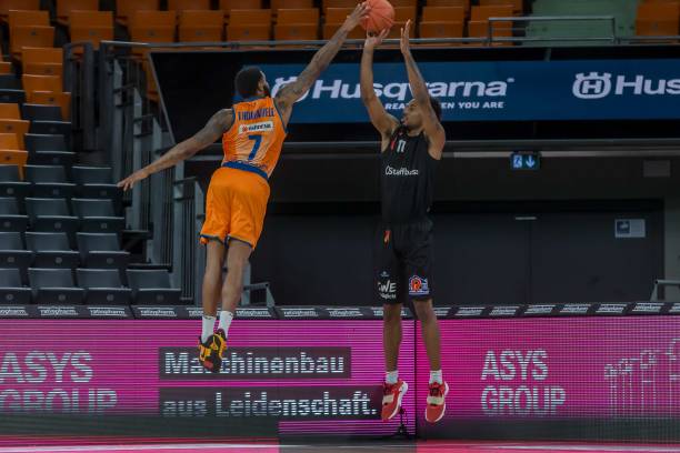 维与棋盘博 维与棋盘博