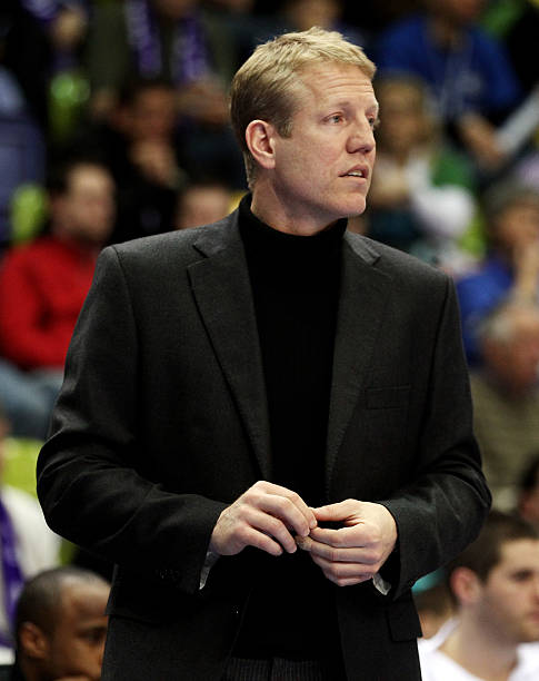 在他的带领 在他的带领